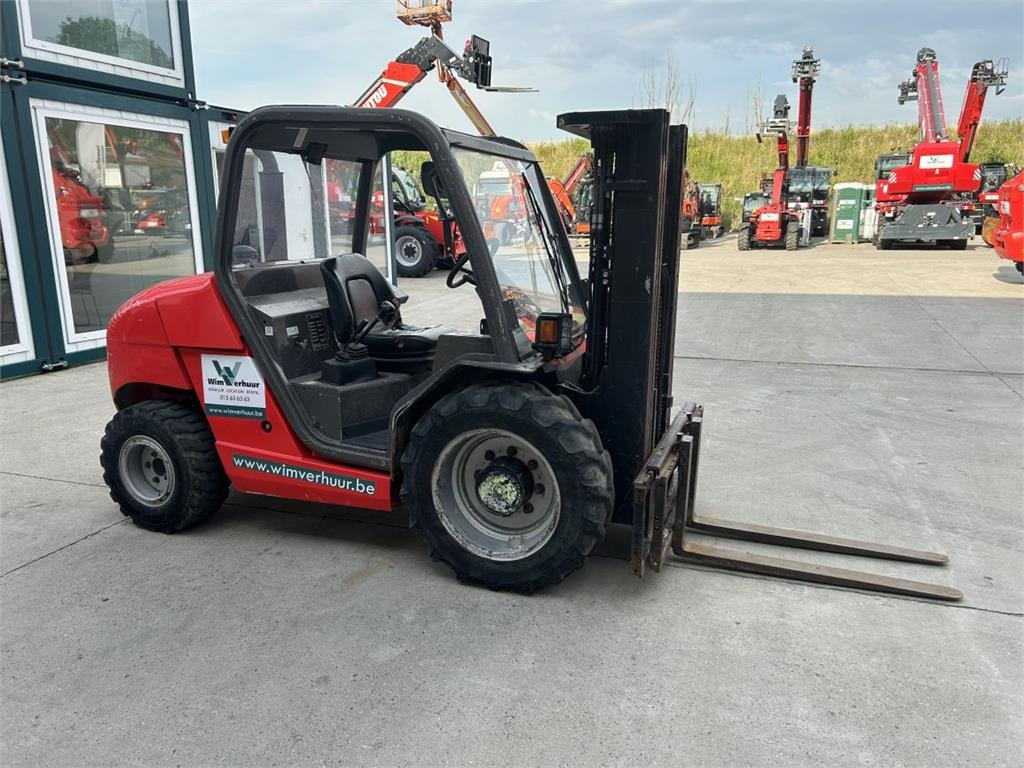 Manitou MH25-4 - Φορτηγό ανωμάλου εδάφους: φωτογραφία 2 Manitou MH25-4 - Φορτηγό ανωμάλου εδάφους: φωτογραφία 2