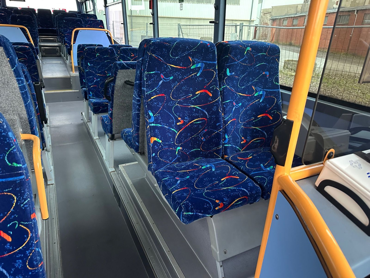 Iveco Irisbus Crossway LE SFR 152 DE*100 km/h*Schalt Iveco Irisbus Crossway LE SFR 152 DE*100 km/h*Schalt - Αστικό λεωφορείο: φωτογραφία 5 Iveco Irisbus Crossway LE SFR 152 DE*100 km/h*Schalt Iveco Irisbus Crossway LE SFR 152 DE*100 km/h*Schalt - Αστικό λεωφορείο: φωτογραφία 5