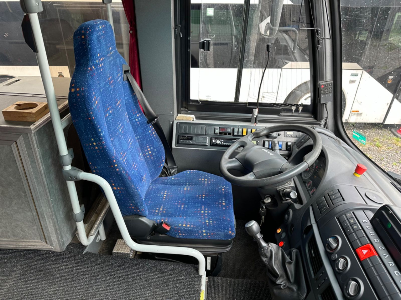 Iveco Kapena Tema 100 (32*Sitze*DE*TOP*Schalt) O510 Iveco Kapena Tema 100 , O 510, 818, Rapido - Μικρό λεωφορείο, Επιβατικό βαν: φωτογραφία 4 Iveco Kapena Tema 100 (32*Sitze*DE*TOP*Schalt) O510 Iveco Kapena Tema 100 , O 510, 818, Rapido - Μικρό λεωφορείο, Επιβατικό βαν: φωτογραφία 4