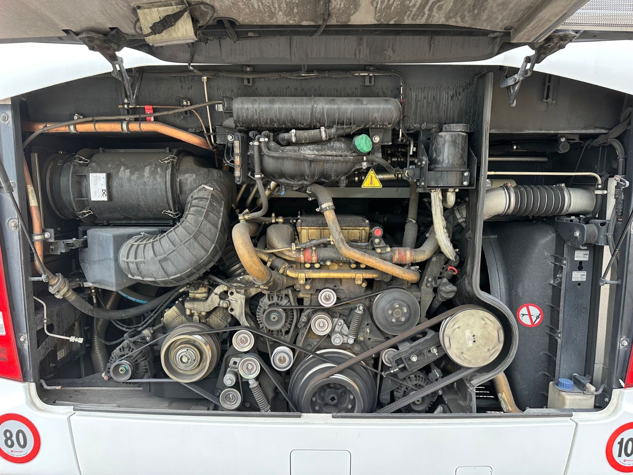 Mercedes-Benz Tourismo E 16 RHD-M/2A (wenig Km*TOP*61 Sitze) - Πούλμαν: φωτογραφία 4 Mercedes-Benz Tourismo E 16 RHD-M/2A (wenig Km*TOP*61 Sitze) - Πούλμαν: φωτογραφία 4