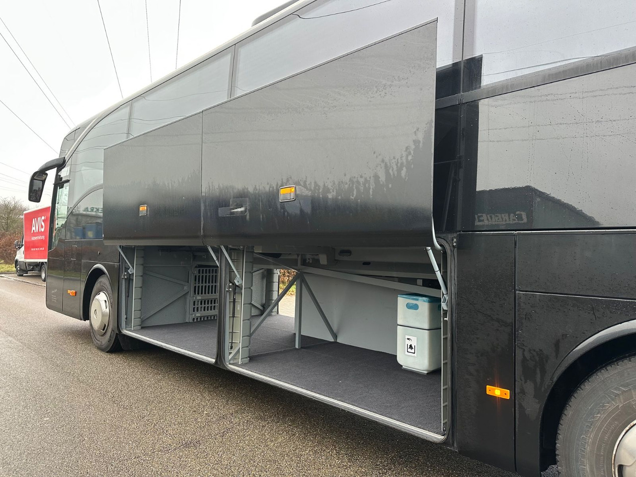 Mercedes-Benz Tourismo O350 15 RHD (205 tKm*DE*TOP) - Πούλμαν: φωτογραφία 4 Mercedes-Benz Tourismo O350 15 RHD (205 tKm*DE*TOP) - Πούλμαν: φωτογραφία 4