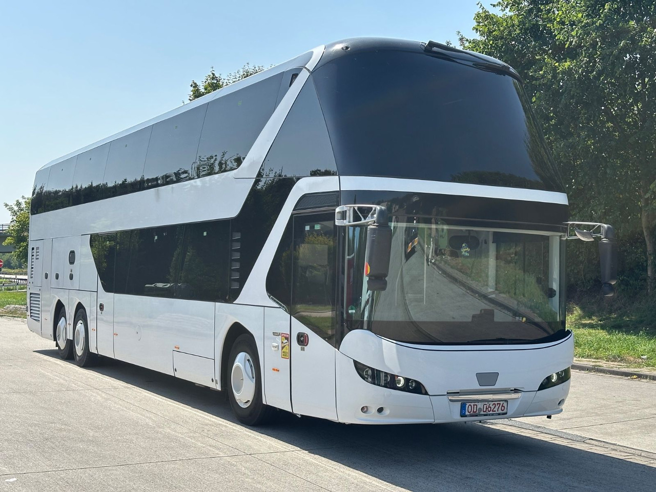 Neoplan P06 Skyliner L (83 Sitze*TOP*Motor Neu*Panorama) - Διώροφο λεωφορείο: φωτογραφία 1 Neoplan P06 Skyliner L (83 Sitze*TOP*Motor Neu*Panorama) - Διώροφο λεωφορείο: φωτογραφία 1