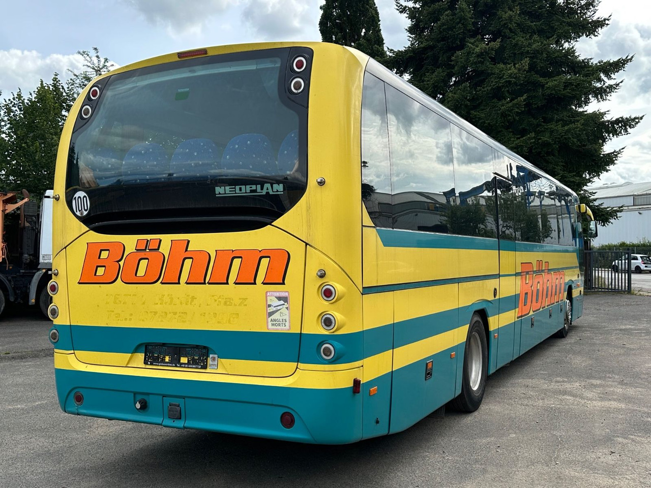 Neoplan P25 Trendliner 3516ÜC Klimaanlage*WC*57 Sitze Neoplan P25 Trendliner 3516ÜC Klimaanlage*WC*57 Sitze - Πούλμαν: φωτογραφία 2 Neoplan P25 Trendliner 3516ÜC Klimaanlage*WC*57 Sitze Neoplan P25 Trendliner 3516ÜC Klimaanlage*WC*57 Sitze - Πούλμαν: φωτογραφία 2