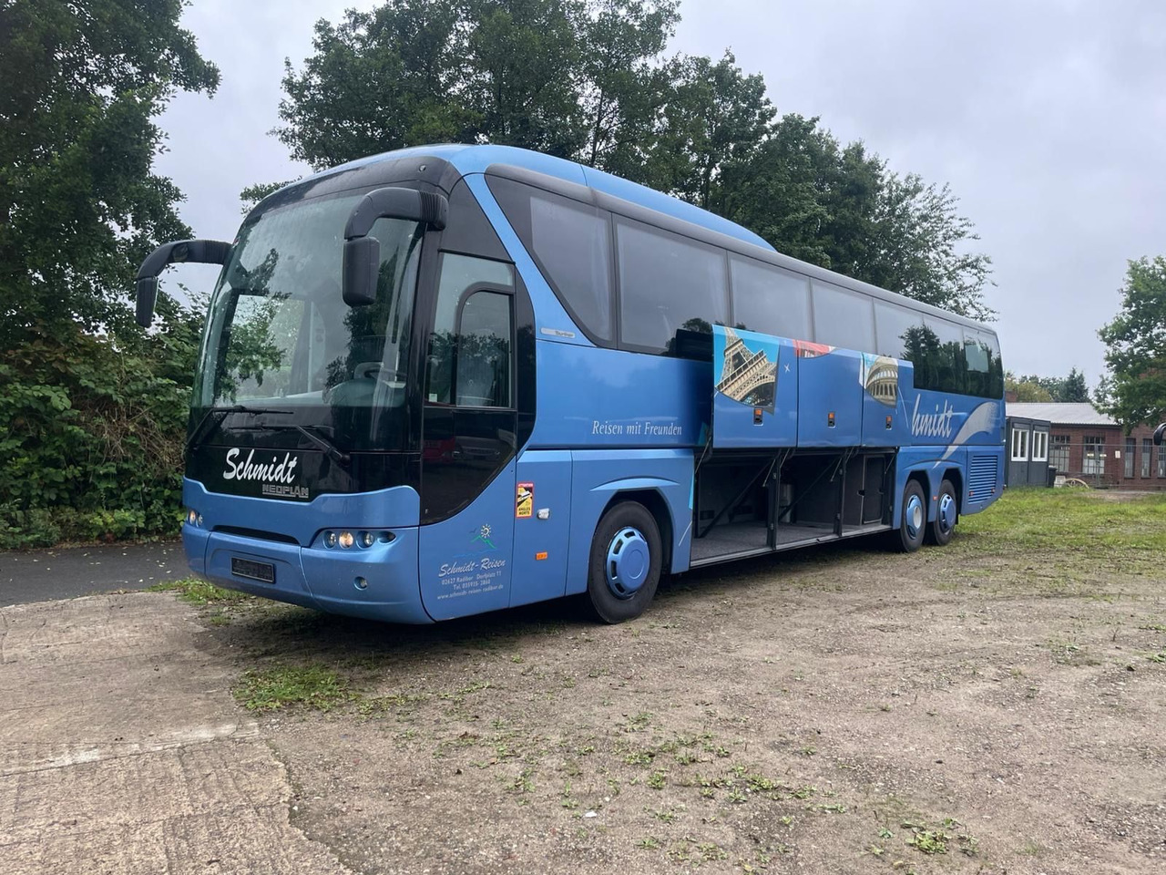 Neoplan Tourliner L P22 (59 Sitze*Schalt*TOP*DE) - Πούλμαν: φωτογραφία 1 Neoplan Tourliner L P22 (59 Sitze*Schalt*TOP*DE) - Πούλμαν: φωτογραφία 1