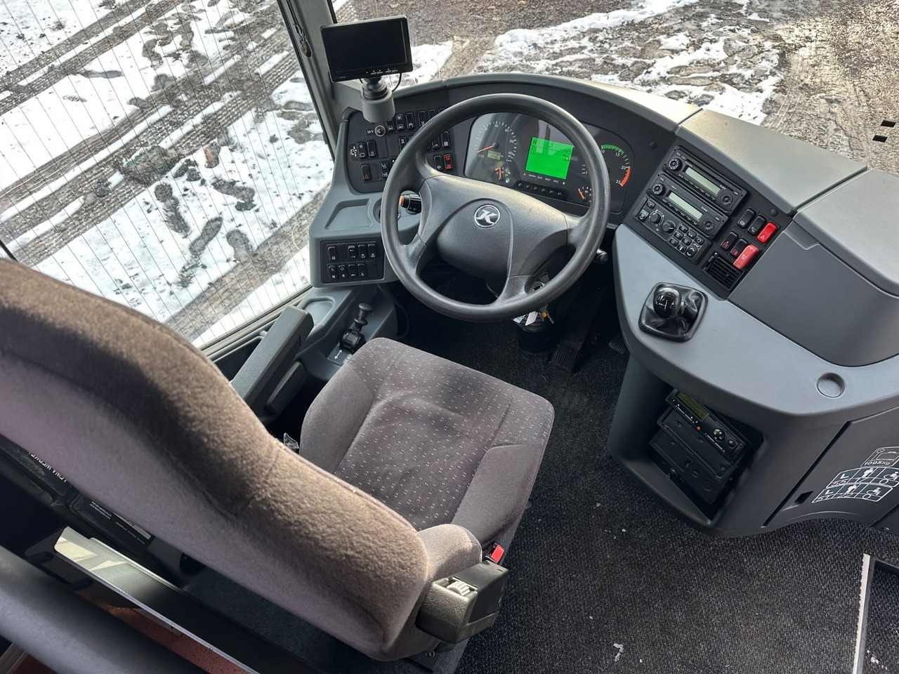 Setra 415 UL-GT (58 Sitze*TOP) - Προαστιακό λεωφορείο: φωτογραφία 4 Setra 415 UL-GT (58 Sitze*TOP) - Προαστιακό λεωφορείο: φωτογραφία 4