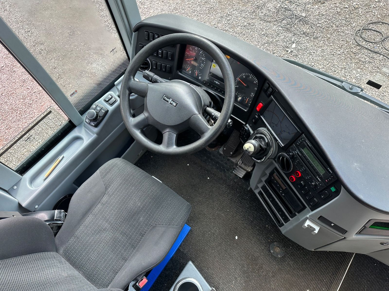 Vanhool TX17 Astron (TOP*57 Sitze) 417 HDH/ 517 HDH - Πούλμαν: φωτογραφία 5 Vanhool TX17 Astron (TOP*57 Sitze) 417 HDH/ 517 HDH - Πούλμαν: φωτογραφία 5